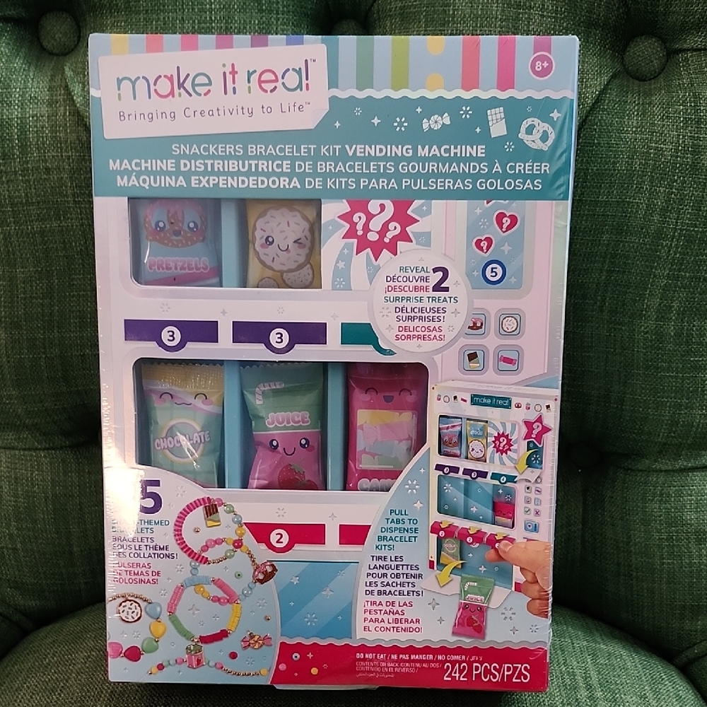 Make It Real Snackers Bracelet Kit